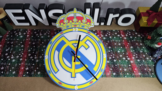 Ceas de Perete Personalizat – Model Real Madrid