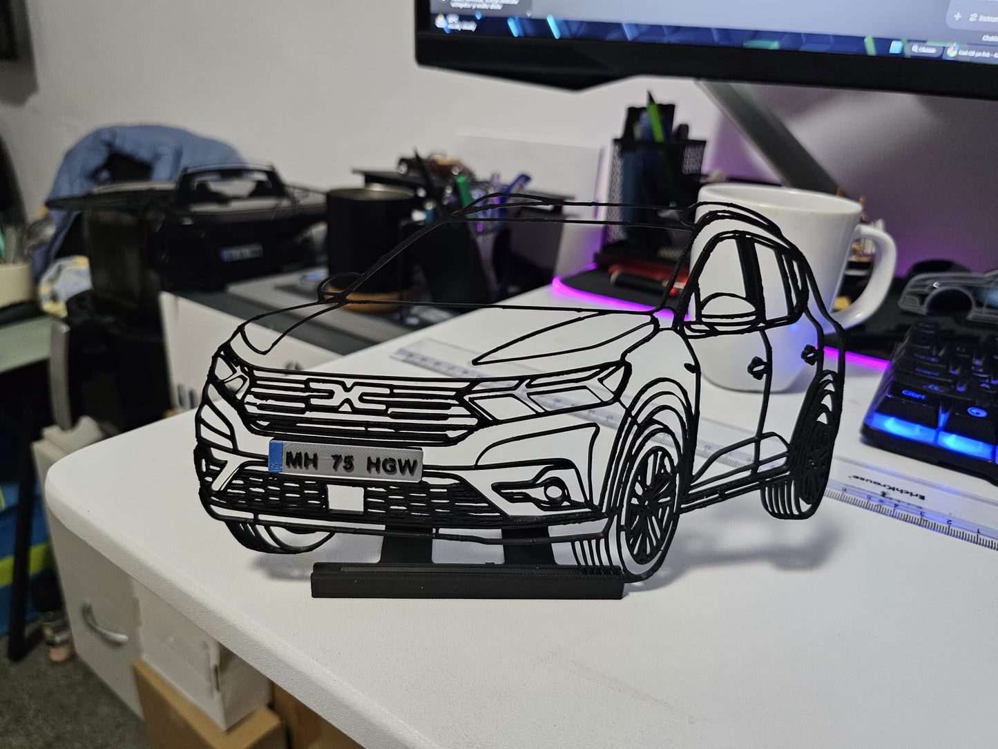 Siluetă Auto Line Art – Orice Model de Mașină