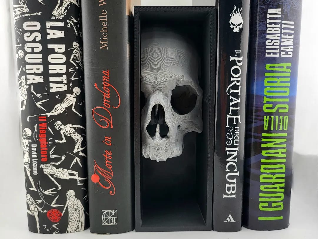 Book Nook-uri și Suporturi de Cărți 3D – Adaugă Magie Bibliotecii Tale