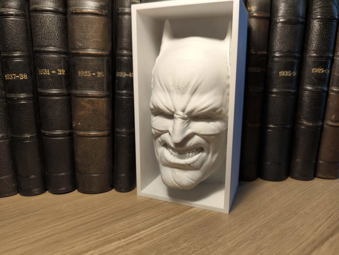 Book Nook-uri și Suporturi de Cărți 3D – Adaugă Magie Bibliotecii Tale